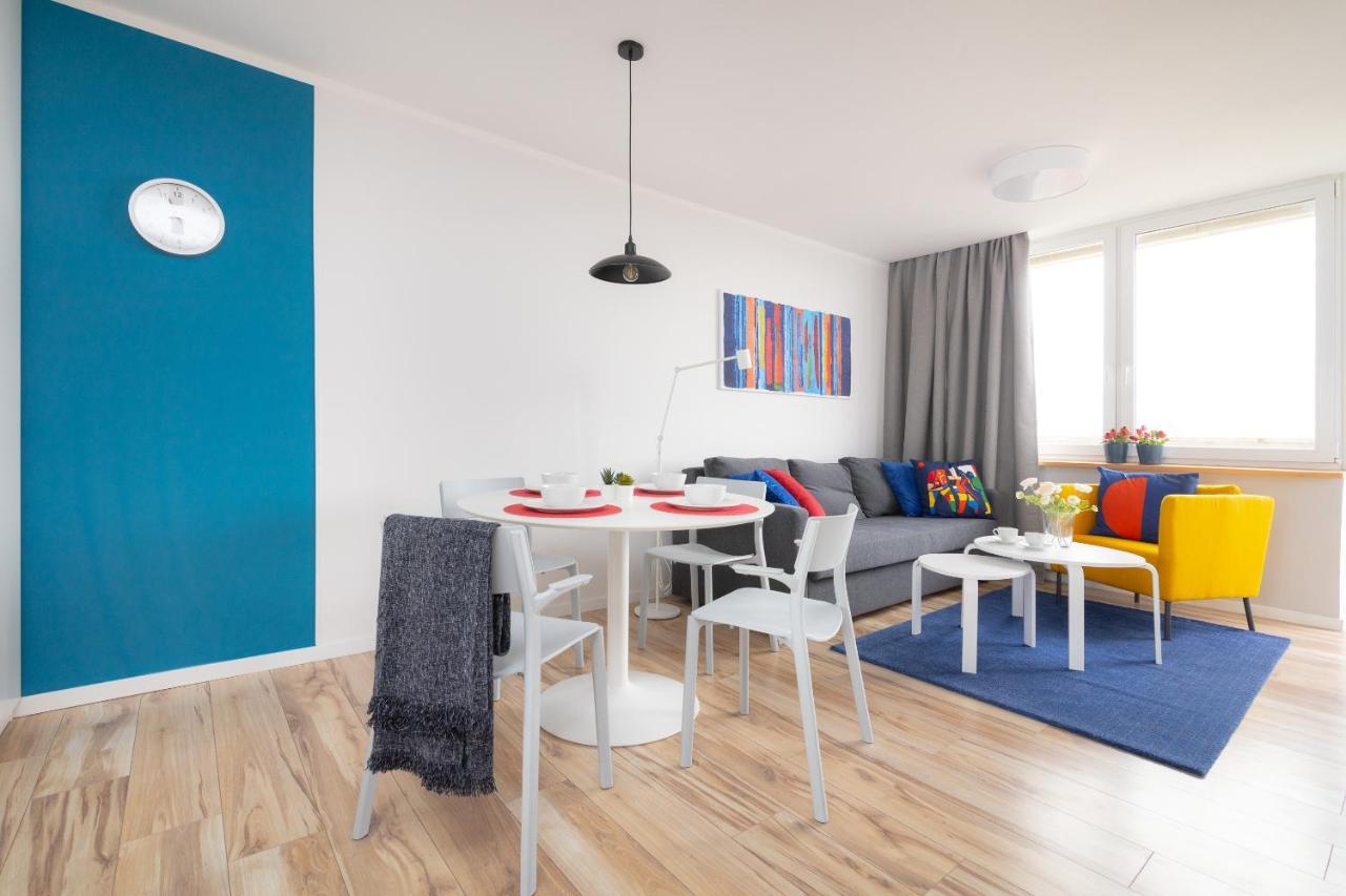 Beautiful 2 Rooms Flat With Balcony Varsovie Extérieur photo